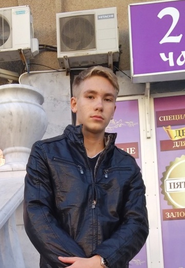 Моя фотография - Егор, 21 из Волжский (Волгоградская обл.) (@egrr11)
