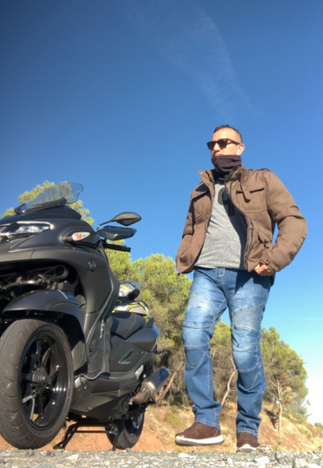 Alex (@alex136908) — my photo № 3