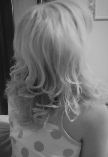 Lara (@lara5796) — my photo № 2