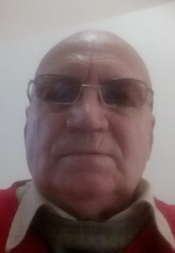 Tom (@tom5123) — my photo № 1