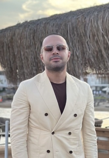 Kaveh (@kaveh16) — my photo № 1