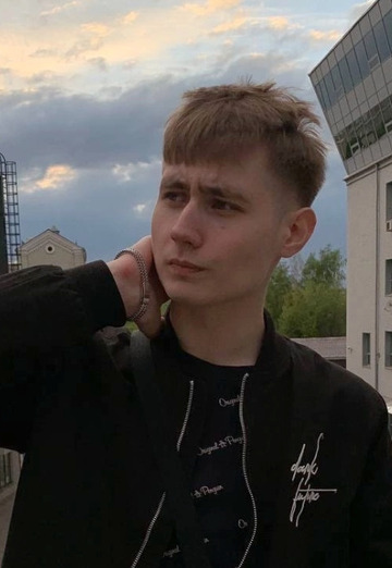 Mein Foto - Andrei, 18 aus Grodno (@andrey871075)