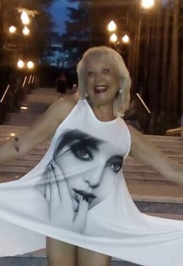 Larisa (@larisa5253) — my photo № 4